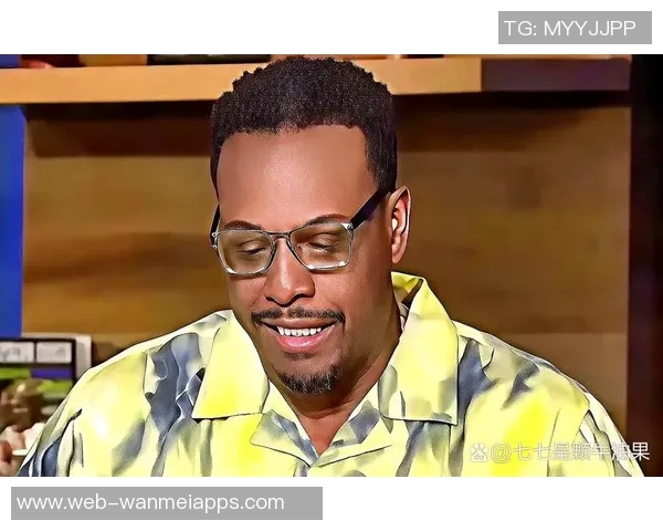 撒钱与女孩之间的微妙关系皮尔斯的幽默回应引发热议 撒钱与女孩之间的微妙关系皮尔斯的幽默回应引发热议