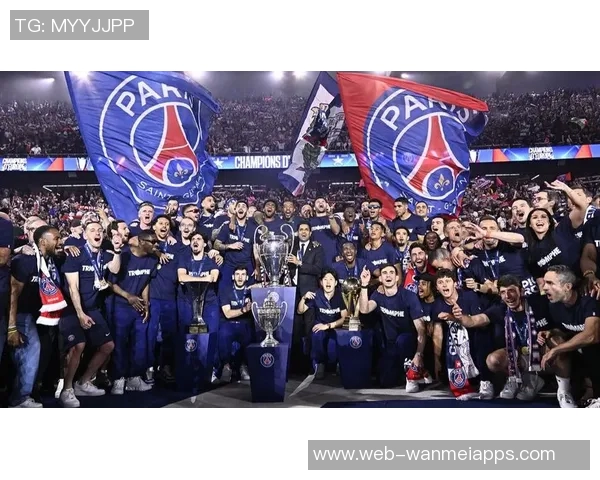 小曼奇尼坚定支持加斯佩里尼罗马有望获得欧冠资格与意杯冠军 小曼奇尼坚定支持加斯佩里尼罗马有望获得欧冠资格与意杯冠军