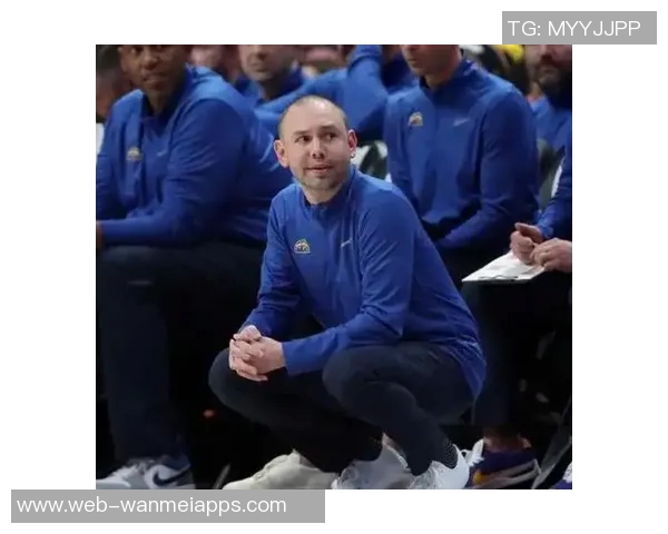 阿德尔曼赞穆雷状态出色并对其休赛期组织训练表示欣慰