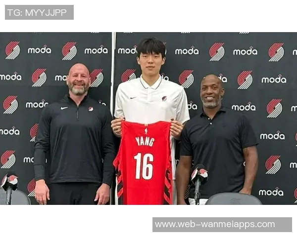 杨瀚森与克林根联手打造内线防线共同提升球队竞争力