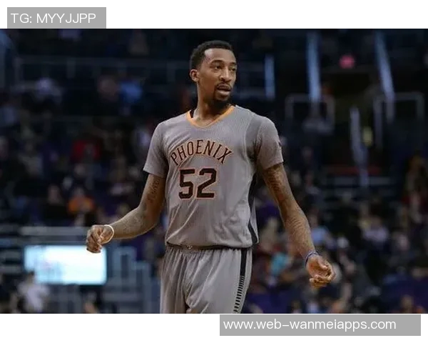 贝洛蒂成功接受左膝前十字韧带重建手术重伤恢复在望