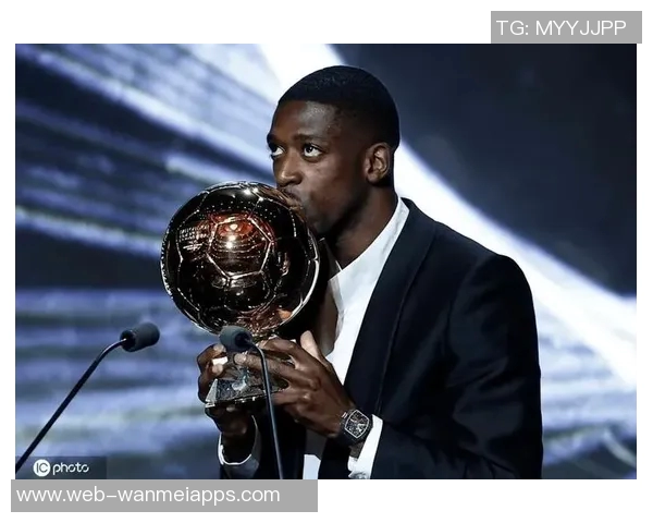 登贝莱荣获家乡城市奖章市长亲自颁发庆祝新科金球奖得主