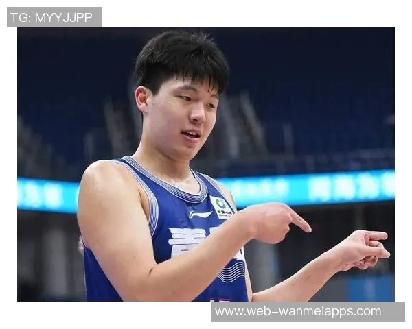 杨瀚森深入研究比赛录像逐渐领悟NBA精髓展现出色媒体人素养