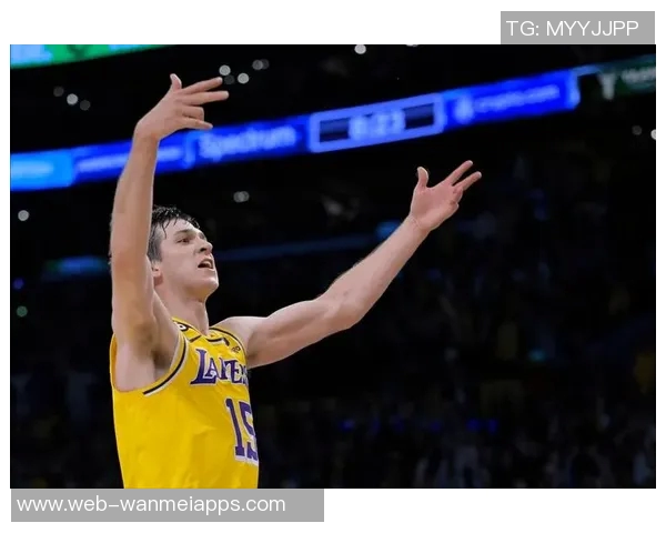 里夫斯期待队友尽快复出呼吁卢卡与勒布朗早日回归赛场