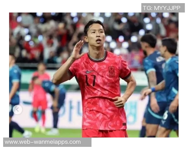 巴拉圭后卫失误助攻韩国严智星抽射破门取得领先 巴拉圭后卫失误助攻韩国严智星抽射破门取得领先