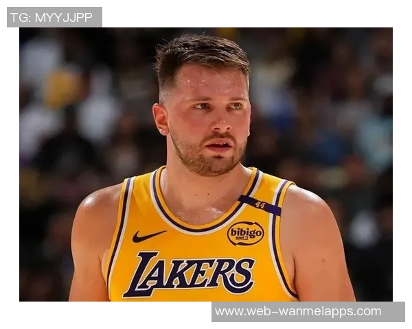 东契奇本季数据接近哈登巅峰表现35分8板9助引发关注 东契奇本季数据接近哈登巅峰表现35分8板9助引发关注