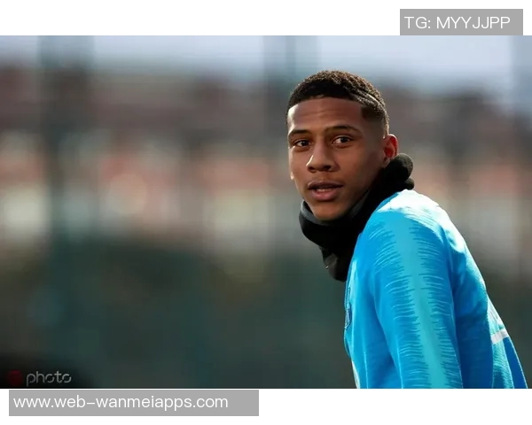 德天空报道多家德国豪门关注柏林赫塔年轻中卫盖赫特转会动态